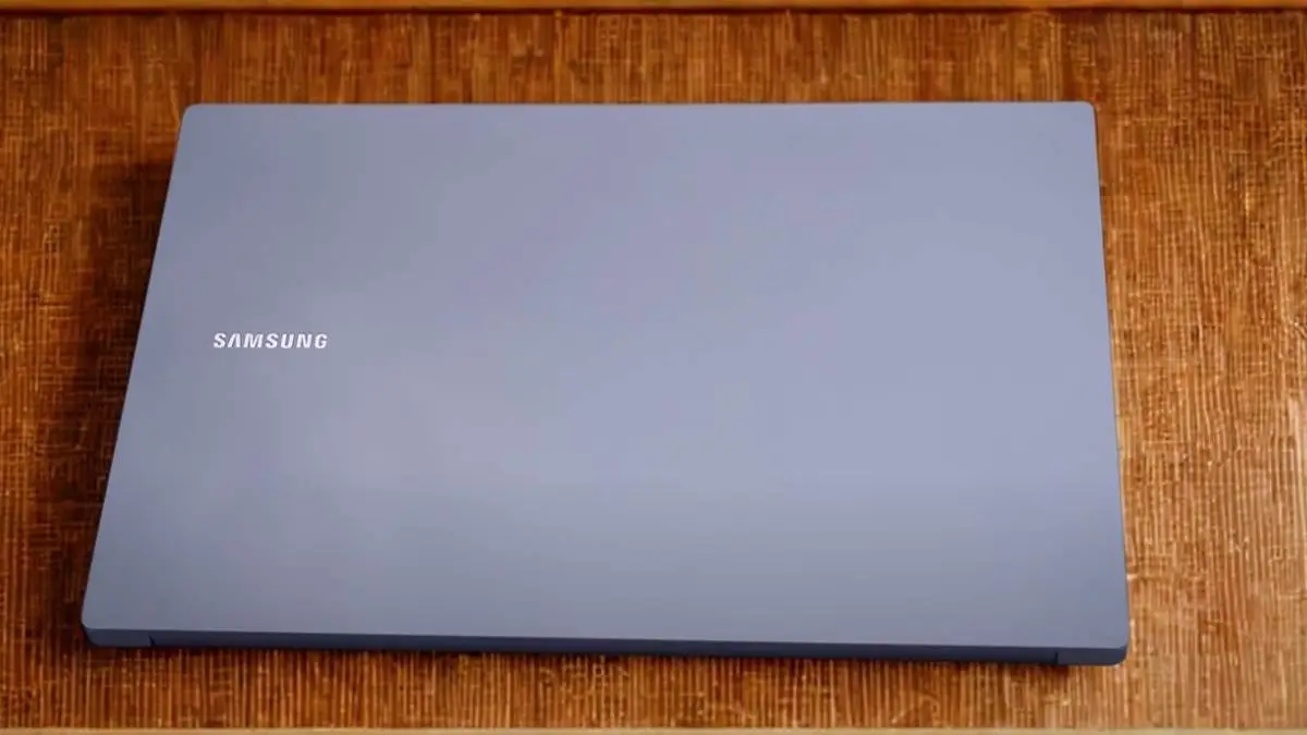 Samsung Galaxy Book 4 – Intel Core 5 120U laptop can be the best laptop for students